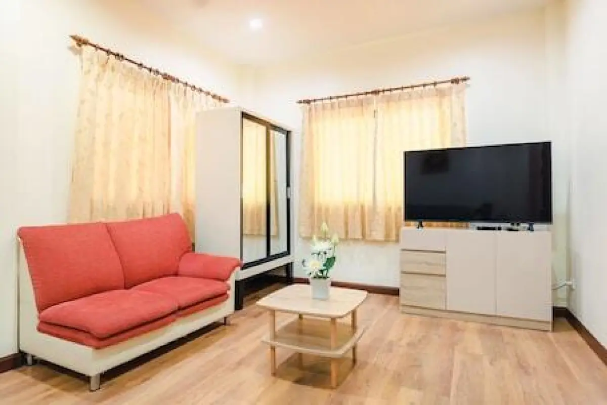 Kai Mook House – Affordable hotel in Wichit