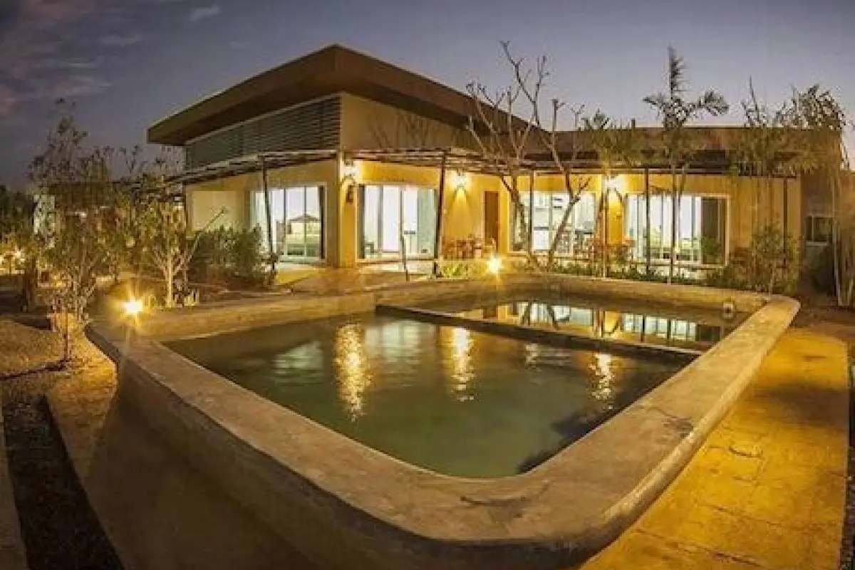 Saline Hot Spring Resort – Affordable hotel in Khlong Thom
