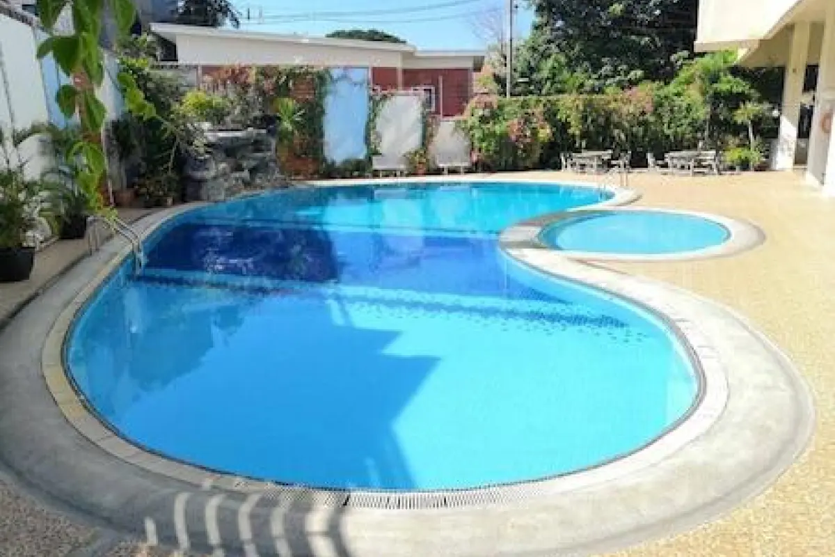 Supanich Condo near old city Nimman – Affordable hotel in Chiang Mai