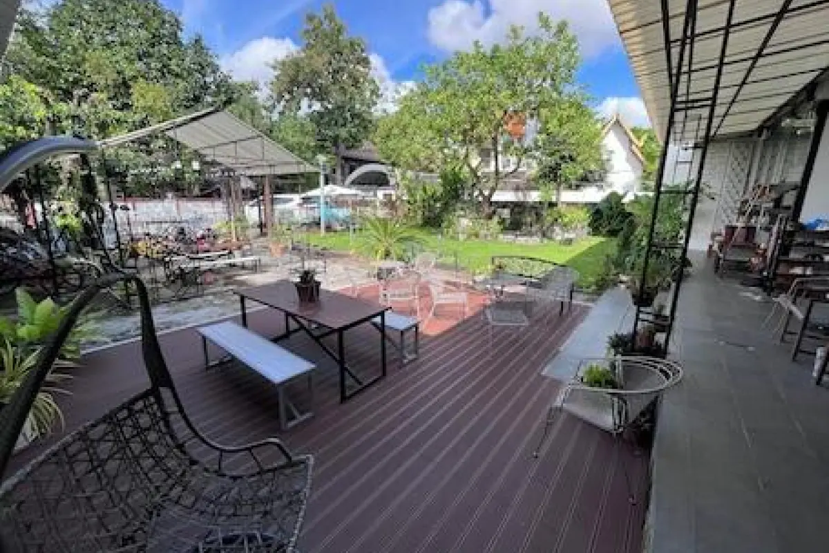 Sherloft Home & Hostel – Affordable hotel in Chiang Mai