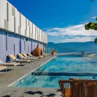 Le Sands Oceanfront Danang Hotel – Affordable hotel in Da Nang