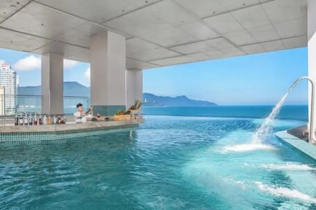 Awaken Danang Hotel – Affordable hotel in Da Nang
