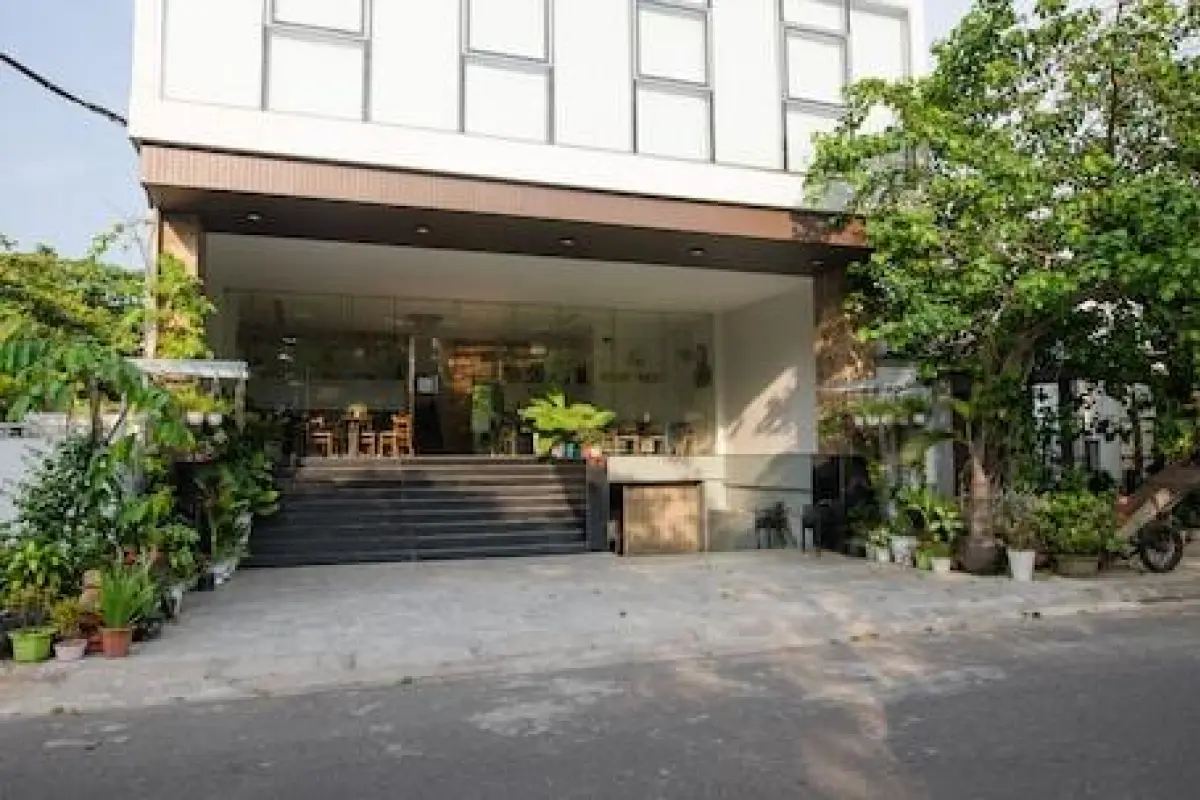 Ly Apartment – Affordable hotel in Da Nang