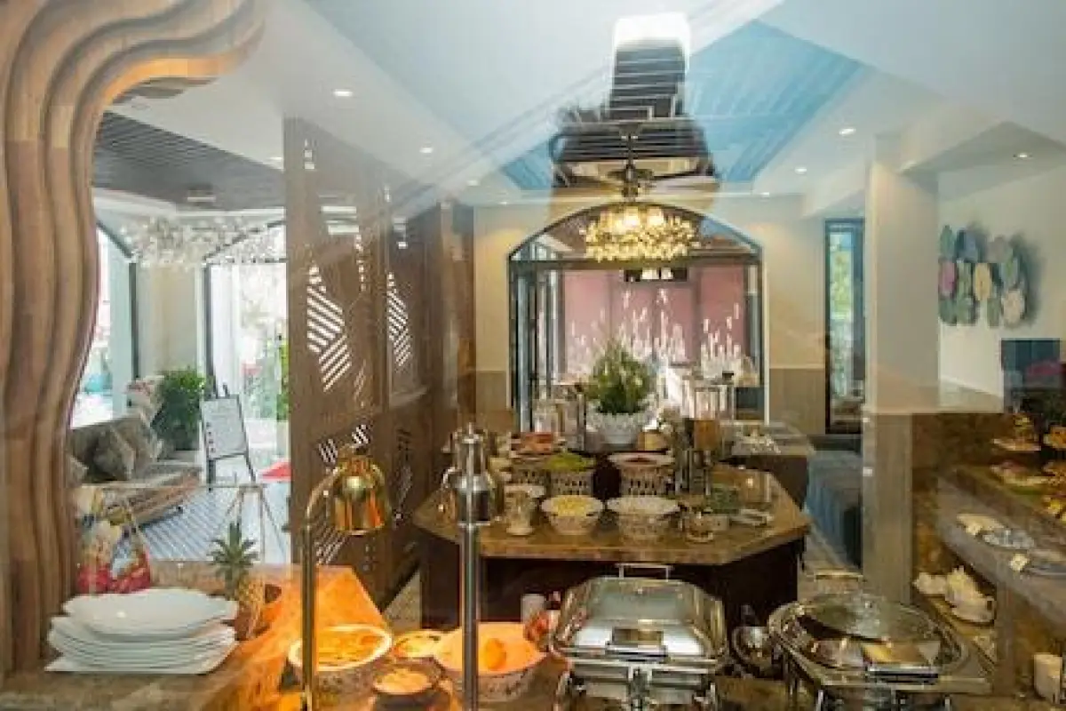 Hoang Trinh Hotel – Affordable Bed and Breakfast in Da Nang