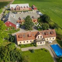 Flädie Mat & Vingård – Affordable hotel in Bjarred