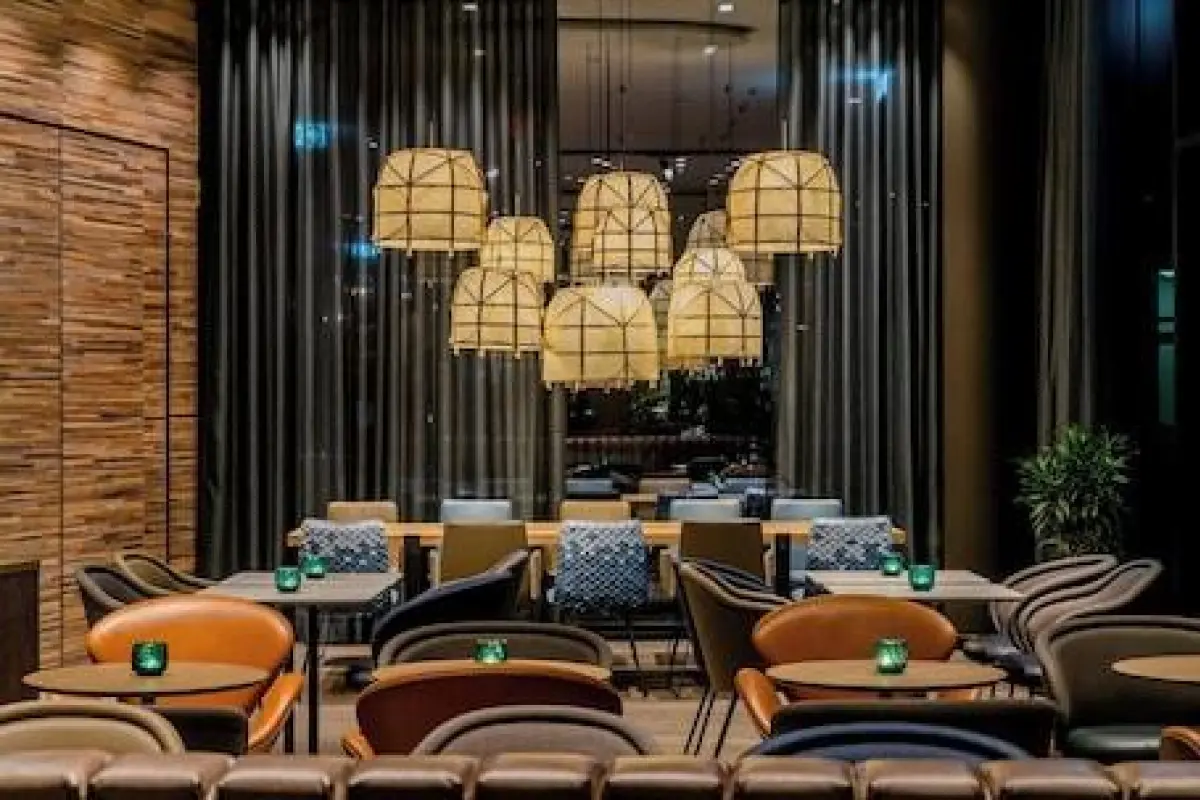 Motel One Bonn-Hauptbahnhof – Affordable hotel in Bonn