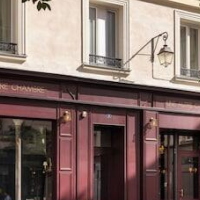 UNE AUTRE CHAMBRE – Affordable hotel in Paris