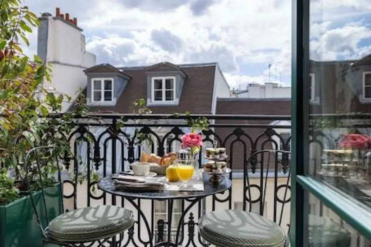 Hôtel Aubépine – Affordable hotel in Paris