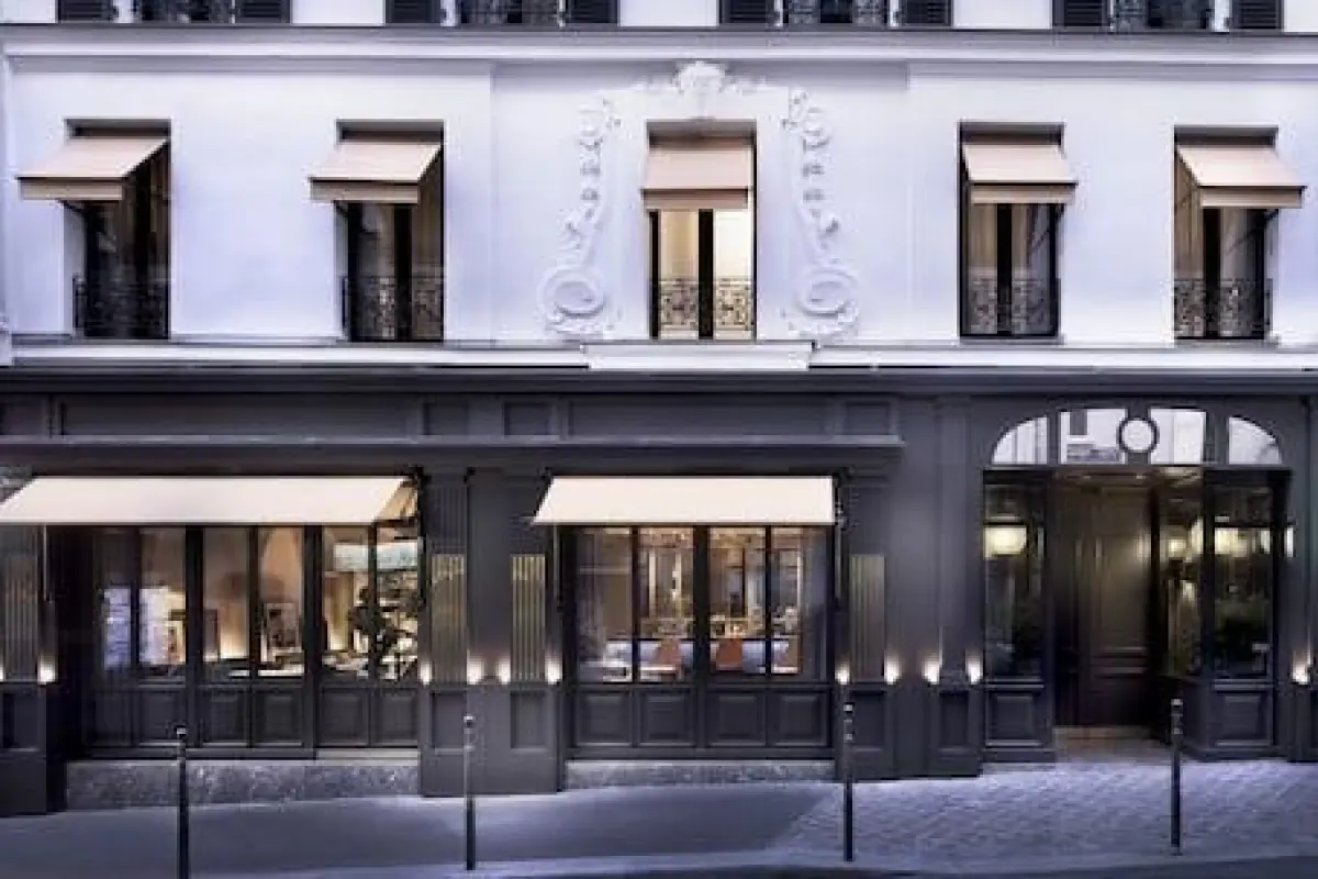 Maison ELLE Paris – Affordable hotel in Paris
