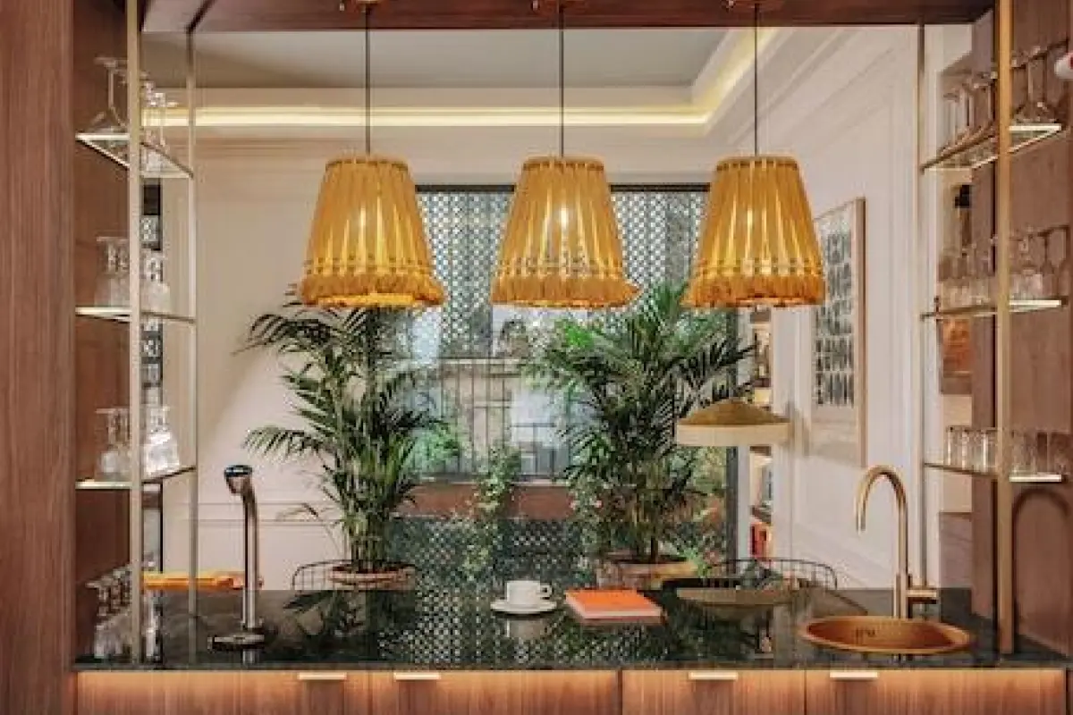 Hotel Zélie Champs-Elysées – Affordable hotel in Paris