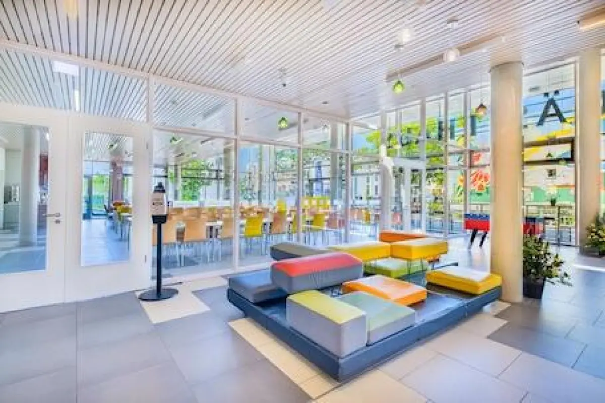 martas Gästehäuser Hauptbahnhof Berlin - Hostel – Affordable hotel in Berlin