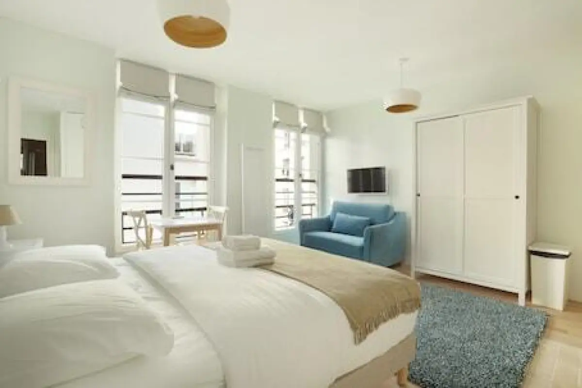 Charming Flat With AC - Center of Paris – Affordable hotel in Paris