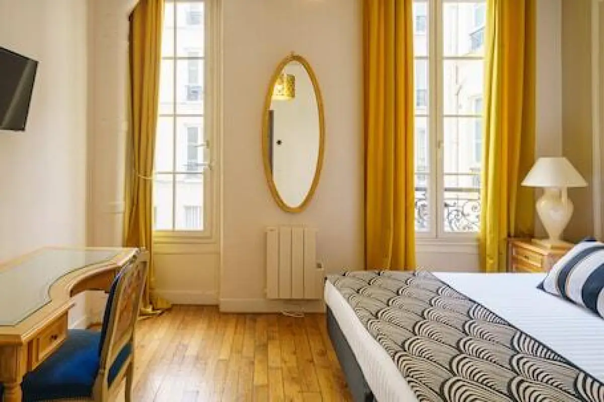 Apartments du Louvre - Le Marais – Affordable hotel in Paris