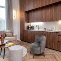 L'Horloge - Appart'Hotel – Affordable hotel in Montevrain