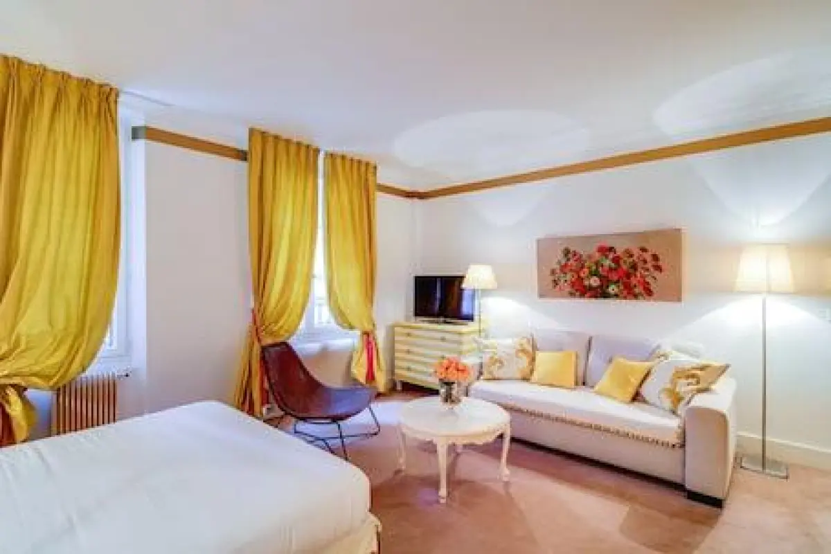 Hotel Villa Escudier – Affordable hotel in Boulogne-Billancourt