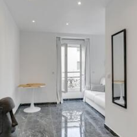 Le Bellevue – Affordable hotel in Paris