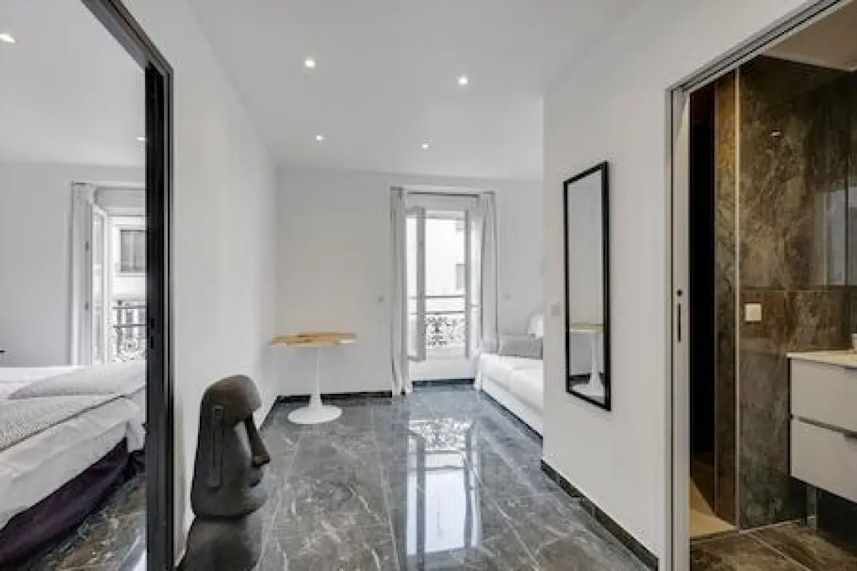 Le Bellevue – Affordable hotel in Paris