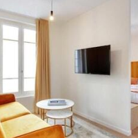 La Lumière de Paris – Affordable hotel in Levallois-Perret