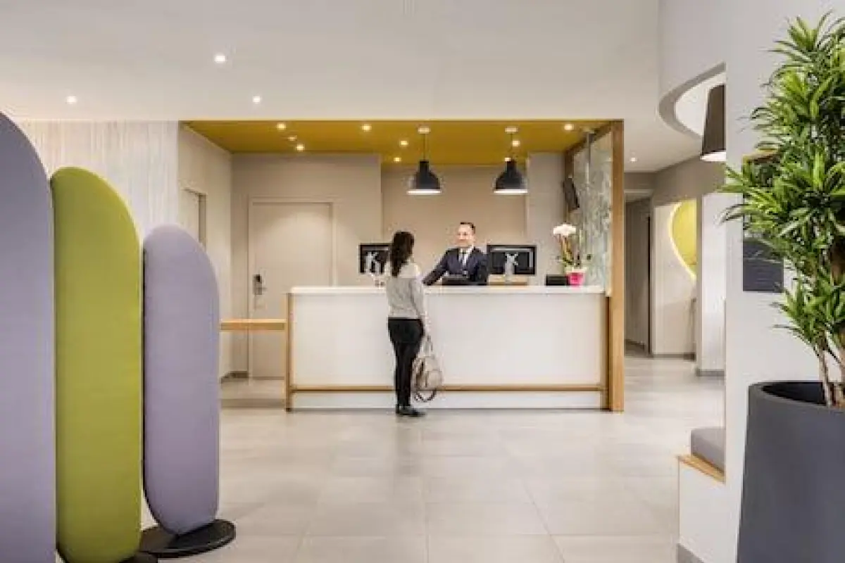 Aparthotel Adagio Access Colombes La Défense – Affordable hotel in Colombes