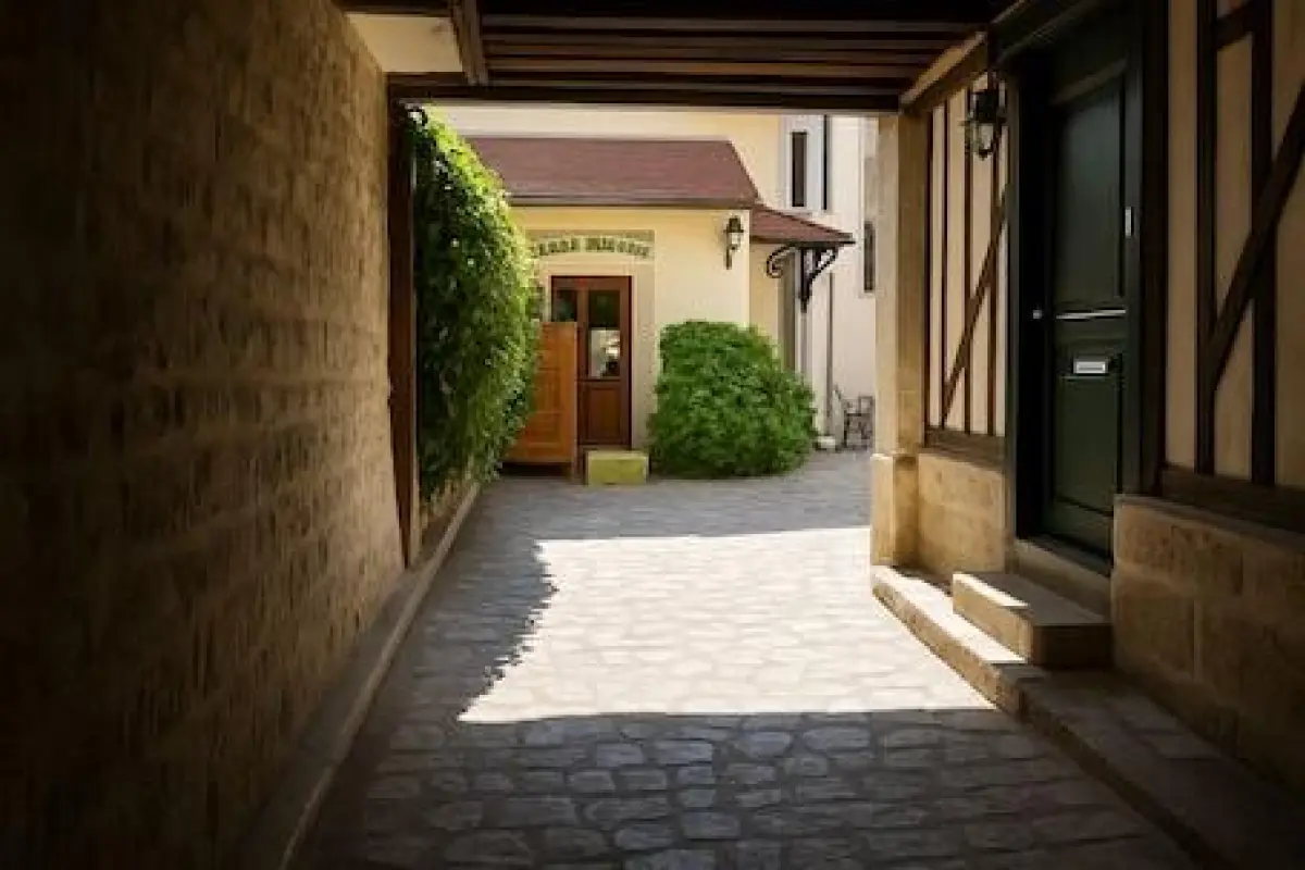 Résidence Chlorophylle – Affordable hotel in Arcueil