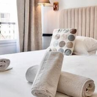RESIDENCE DES HALLES - APPARTHOTEL – Affordable hotel in Paris