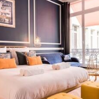 The Blue Elysée – Affordable hotel in Paris