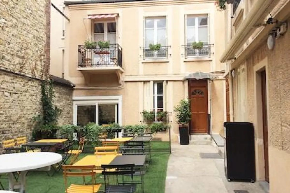 Les Suites de Vanves – Affordable Bed and Breakfast in Vanves