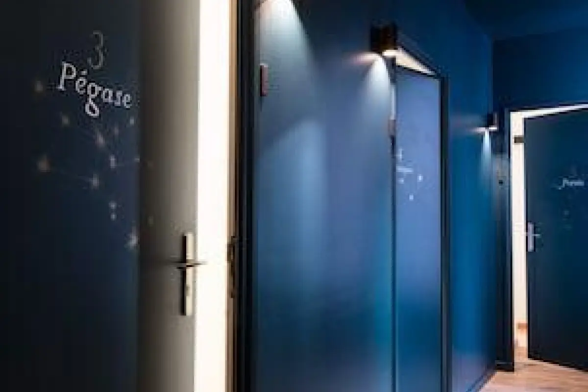 Tinah Paris Aboukir – Affordable Bed and Breakfast in Paris
