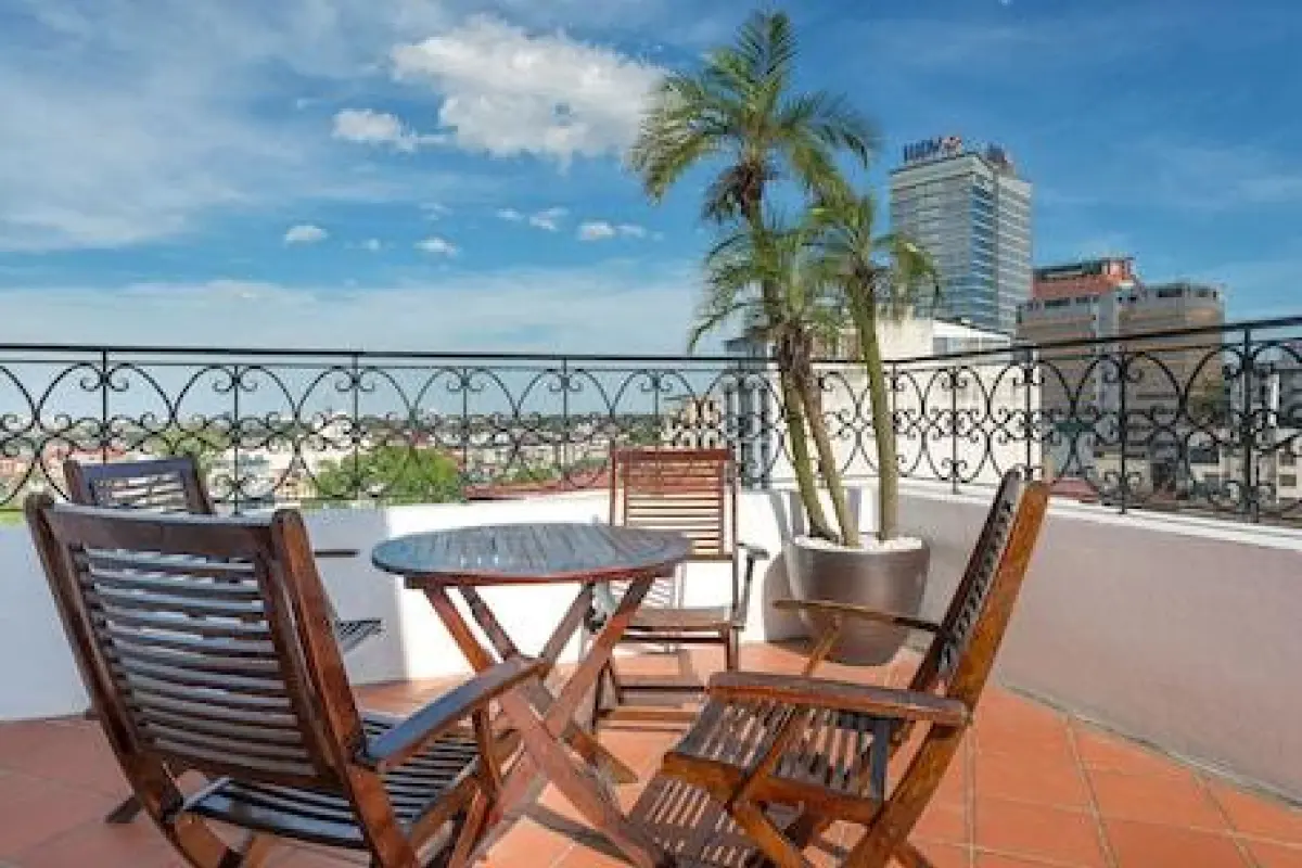 Hanoi E Central Hotel – Affordable hotel in Hanoi