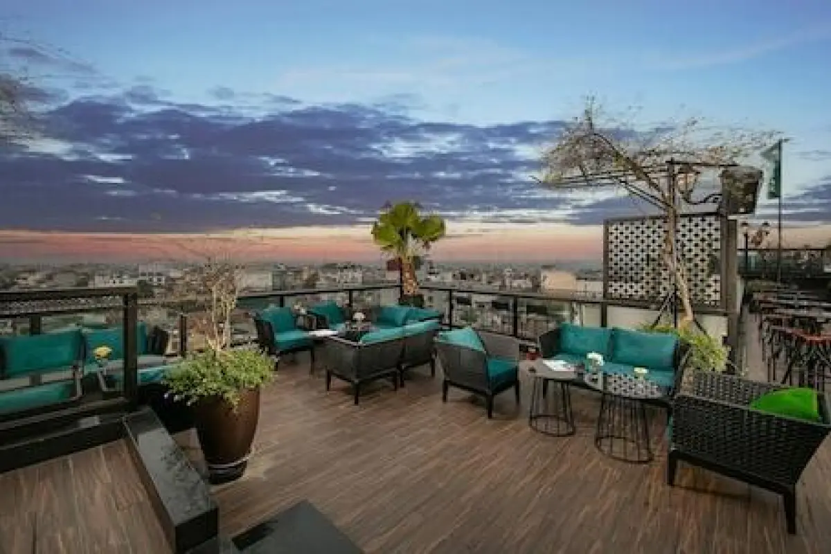 Hanoi La Mejor Hotel & Sky Bar – Affordable hotel in Hanoi