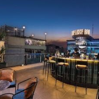 Le Premier Hotel & Rooftop Bar – Affordable hotel in Hanoi