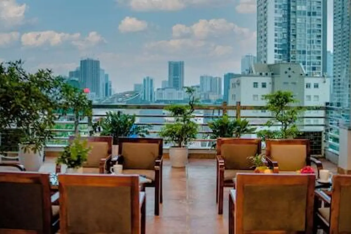 Grace Hotel Ha Noi – Affordable hotel in Hanoi
