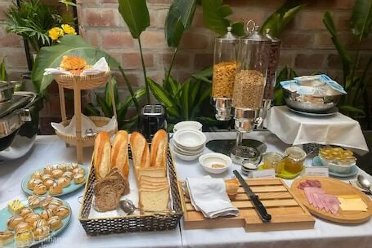 De Syloia Hotel – Affordable hotel in Hanoi