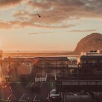 Sea Air Inn & Suites - Downtown - Restaurant Row – Affordable hotel in Morro Bay