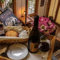 Squibb Houses – Affordable Bed and Breakfast in Cambria