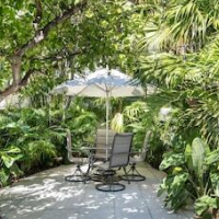 The Southernmost Inn - Adults Only – Affordable hotel in Key West