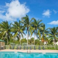 The Trinidad by Brightwild Pool View Parking – Affordable hotel in Key West