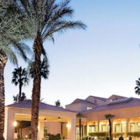 Courtyard by Marriott Las Vegas Convention Center – Affordable hotel in Las Vegas