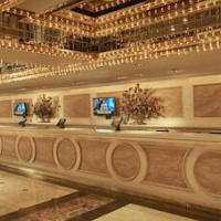 Four Queens Hotel and Casino – Affordable hotel in Las Vegas