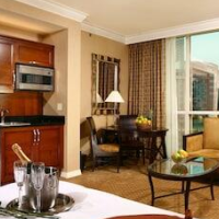 Luxury Suites International At The Signature – Affordable hotel in Las Vegas
