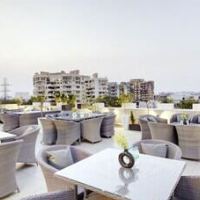 Saltstayz Premier – Galleria Market Road & Sector 27 – Affordable hotel in Gurugram