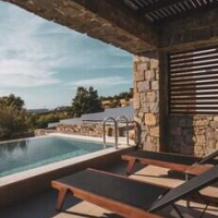 Kouros Blanc Resort & Suites – Affordable hotel in Paros