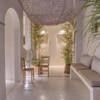 Kokoon – Affordable hotel in Paros