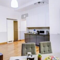 Colosseo Families and Groups 2BDR | Home and More – Affordable hotel in Rome