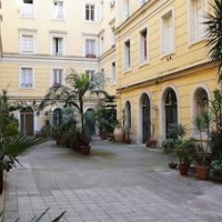 COLA di Rienzo suite – Affordable hotel in Rome