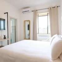ERINAHOUSE  – Affordable Bed and Breakfast in Rome
