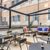 Little Queen Suite – Affordable Bed and Breakfast in Rome
