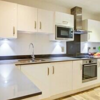 Hybrid Resi Greenwich – Affordable hotel in London