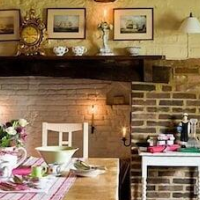 The Old Manor House B & B – Affordable Bed and Breakfast in Westerham