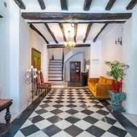 7 Pisos Casa Rural de Pueblo – Affordable Bed and Breakfast in Cocentaina